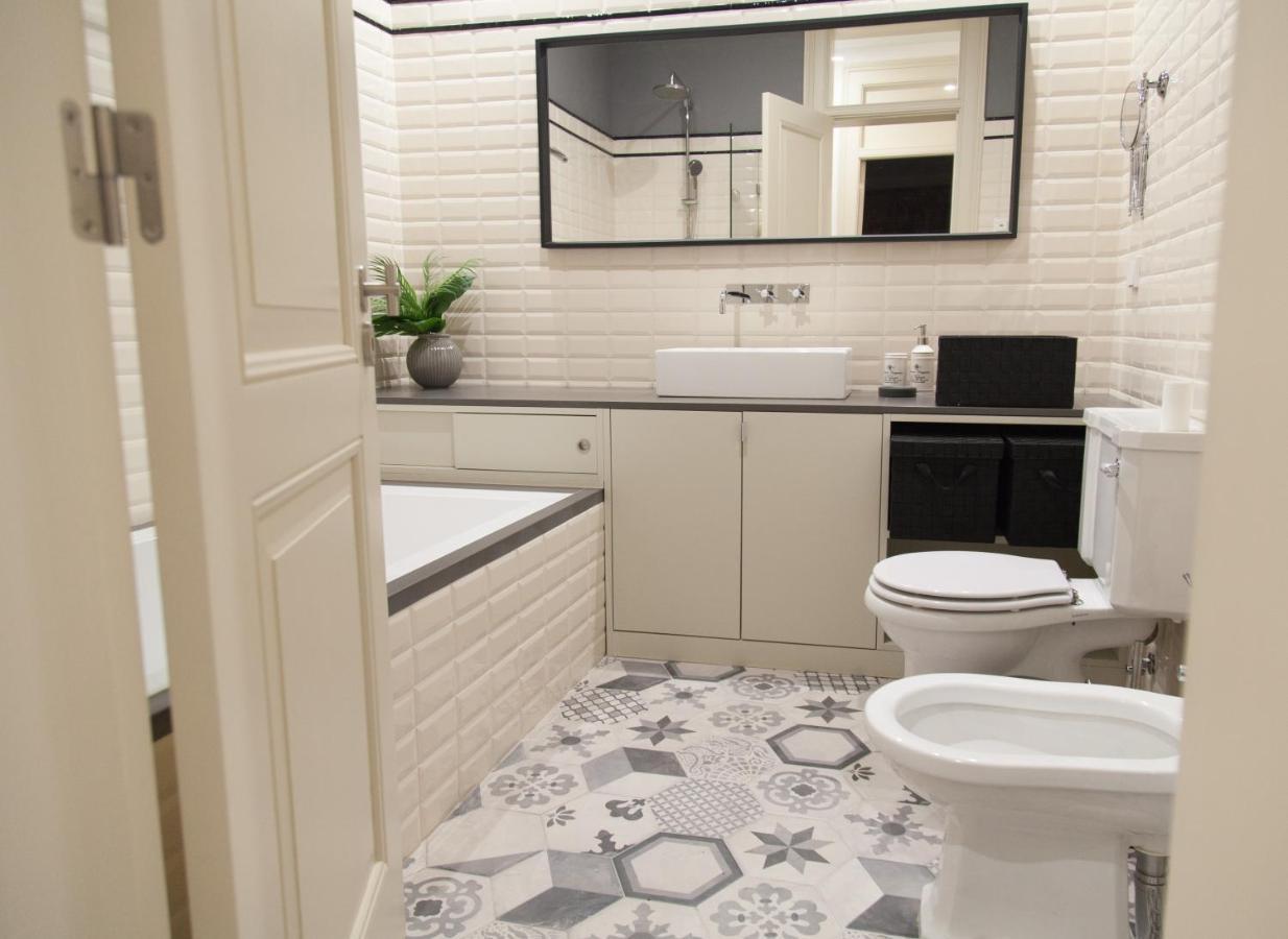 ליסבון Flh Lapa Design Apartment With Terrace מראה חיצוני תמונה